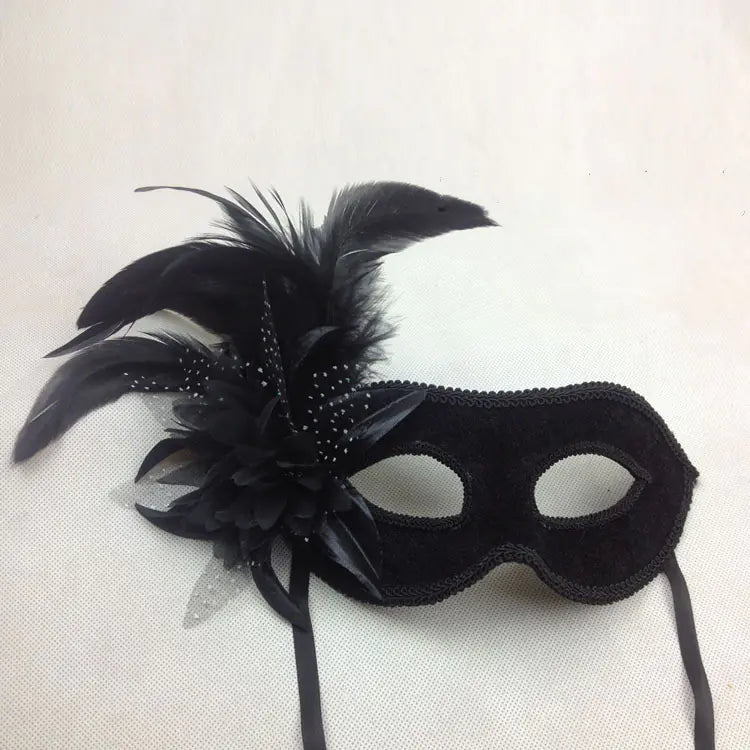 Fashion Feather Mask for Halloween and Party Events