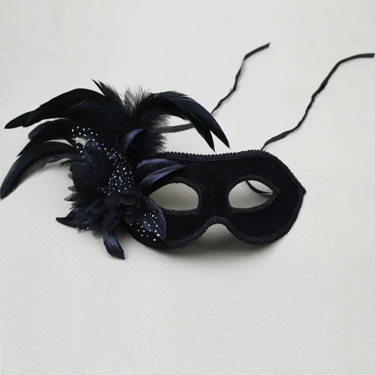 Fashion Feather Mask for Halloween and Party Events